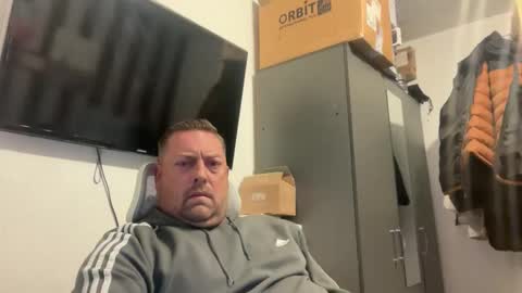 Junky online show from 10-28-25, 06:32