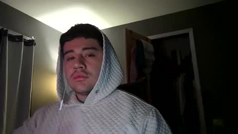 Snapshot of jus02 chatting on 12-02-25, 04:35 jus02 online show from 12-02-25, 04:35