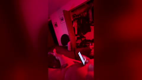 Snapshot of jusadreamer chatting on 01-12-26, 05:01 jusadreamer online show from 01-12-26, 05:01