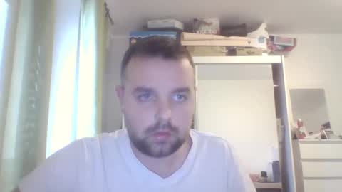 Snapshot of just_a_dick97 chatting on 12-24-24, 08:11 just_a_dick97 online show from 12-24-24, 08:11