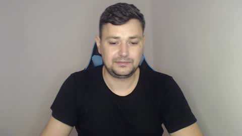 Snapshot of just_a_nice_guy_27 chatting on 01-15-25, 11:10 Alex online show from 01-15-25, 11:10