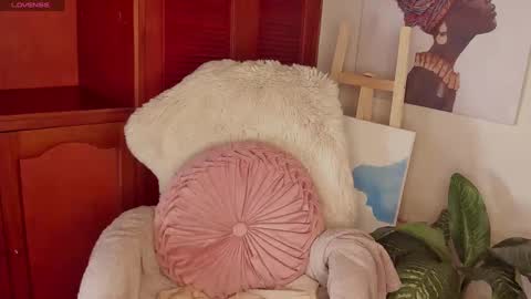 Snapshot of just_ale_ chatting on 09-19-25, 06:19 sweet ale online show from 09-19-25, 06:19