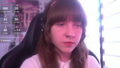 Julia online show from 05-13-26, 11:18