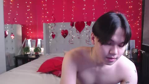 Snapshot of just_gay_ chatting on 02-11-25, 04:35 just_gay_ online show from 02-11-25, 04:35