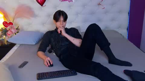 Snapshot of just_gay_ chatting on 02-18-25, 01:44 just_gay_ online show from 02-18-25, 01:44