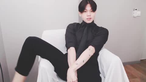 Snapshot of just_gay_ chatting on 02-20-25, 04:57 just_gay_ online show from 02-20-25, 04:57