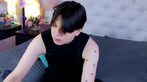 Snapshot of just_gay_ chatting on 03-10-25, 01:10 just_gay_ online show from 03-10-25, 01:10