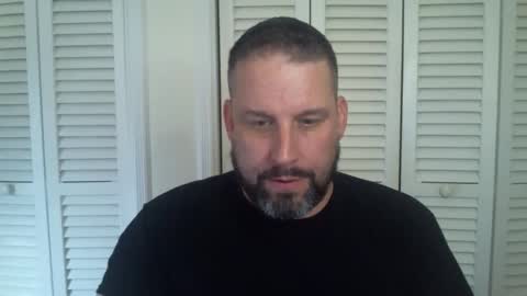 Snapshot of just_inside chatting on 03-31-26, 01:22 just_inside online show from 03-31-26, 01:22