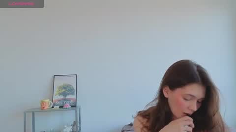 Jeni online show from 07-18-26, 11:14