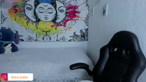 Sofia online show from 12-16-25, 12:32