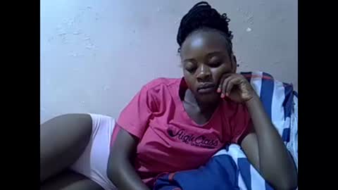 Snapshot of just_nuru chatting on 02-19-25, 01:17 just_nuru online show from 02-19-25, 01:17