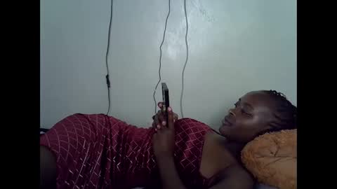 Snapshot of just_nuru chatting on 09-15-25, 10:15 just_nuru online show from 09-15-25, 10:15