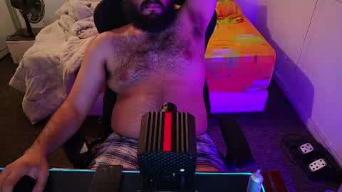 Max Power online show from 06-17-26, 04:59