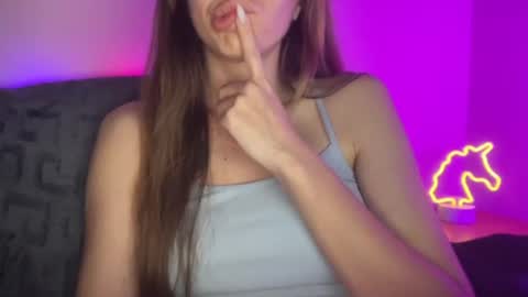 Molly online show from 12-18-24, 04:20