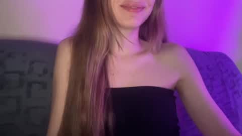 Molly online show from 01-03-25, 10:51