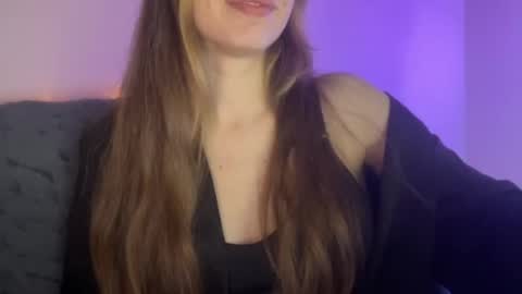 Molly online show from 01-05-25, 07:49