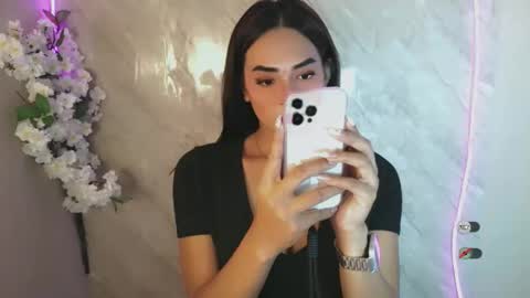 justhewayouare21 online show from 04-22-26, 10:39