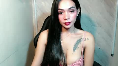 justhewayouare21 online show from 06-23-26, 07:34