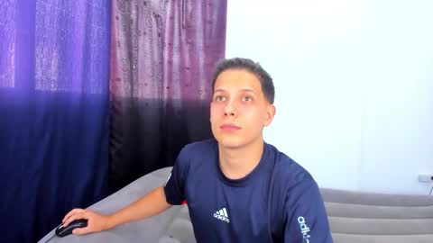 Snapshot of justin_biker chatting on 12-07-24, 08:38 justin_biker online show from 12-07-24, 08:38