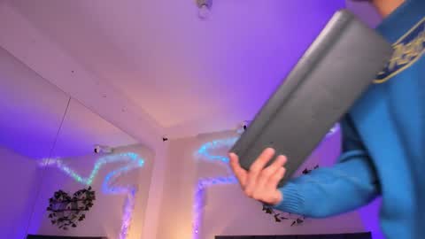 Justin online show from 01-10-26, 11:23