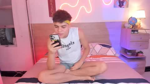 Justin online show from 10-21-25, 01:56