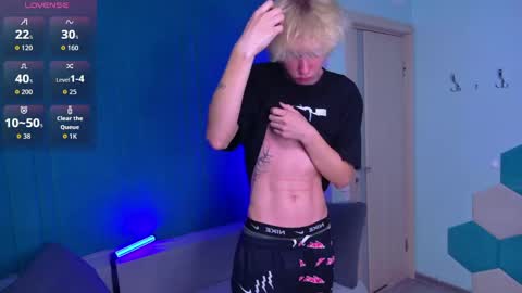 justTEEN online show from 04-17-26, 03:26