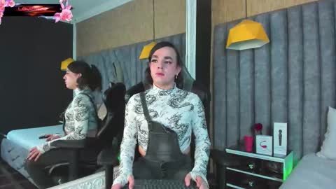 Justine online show from 02-06-26, 05:12