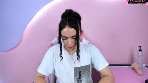 Justine online show from 02-26-26, 04:22