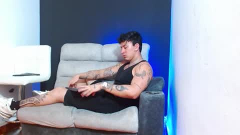 justinfuller_31 online show from 03-25-26, 03:56