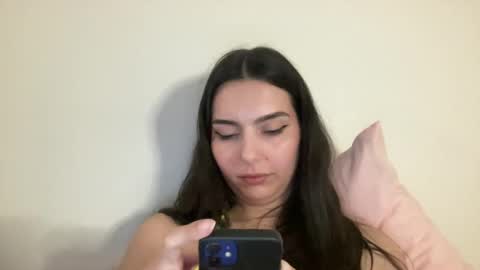 Jess online show from 01-01-25, 02:52