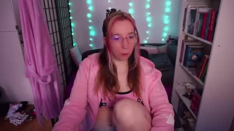 Kerry online show from 10-23-25, 08:35