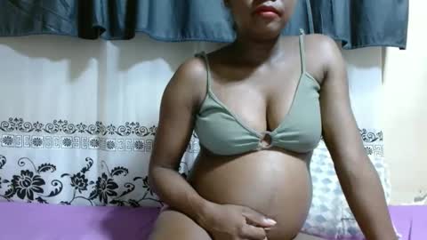 Justlhot online show from 01-21-25, 10:51