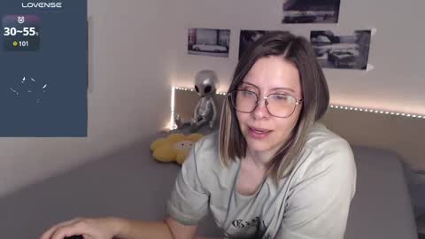 Julie online show from 01-22-25, 05:16