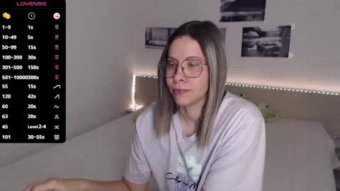 Julie online show from 11-20-25, 04:56