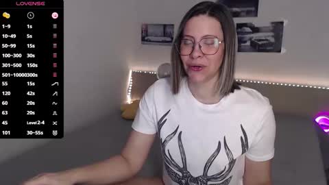 Julie online show from 02-19-26, 05:03