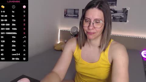 Snapshot of justmexy7 chatting on 05-11-26, 03:56 Julie online show from 05-11-26, 03:56