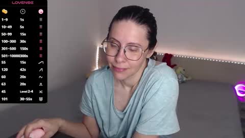 Snapshot of justmexy7 chatting on 05-29-26, 03:59 Julie online show from 05-29-26, 03:59