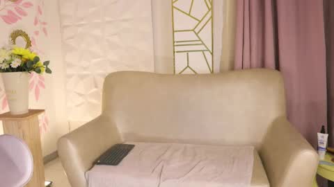 Nala online show from 03-04-25, 04:17