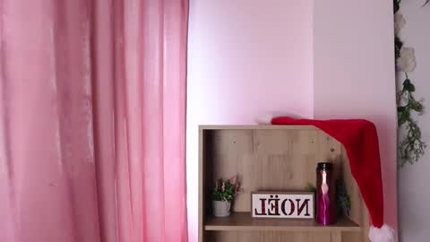 Nala online show from 12-19-25, 02:24