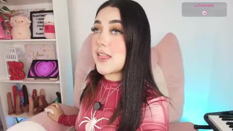 Emy online show from 03-04-26, 12:27