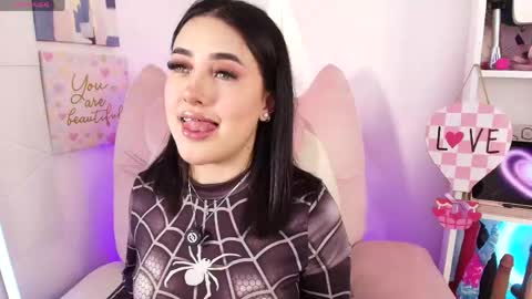 Emy online show from 05-19-26, 02:07