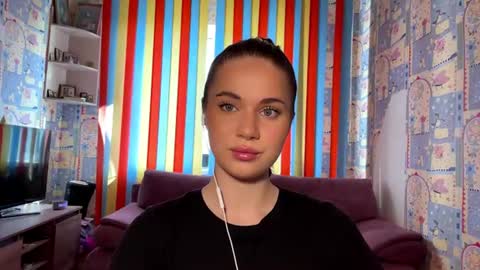 Melissa online show from 06-16-26, 04:04