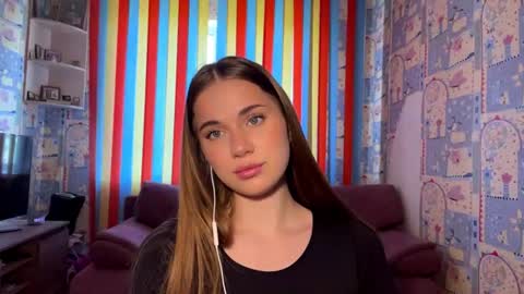Melissa online show from 06-19-26, 06:07