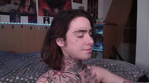 Juuzou hehim u can call me Juz online show from 03-15-26, 04:24