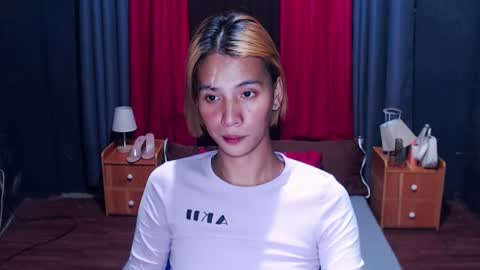 Akii online show from 12-19-24, 06:34