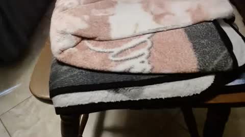 jwb9999 online show from 10-31-25, 08:10