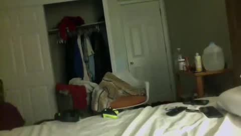 J and Sugar snap pea online show from 02-08-26, 11:02