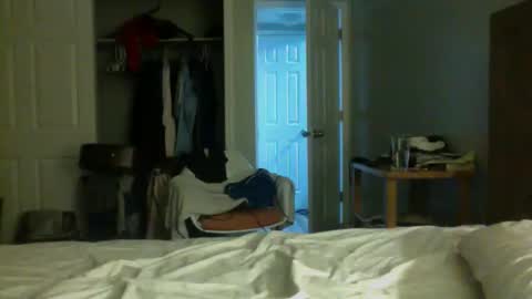 J and Sugar snap pea online show from 03-19-26, 02:59