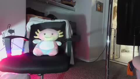 Rock  Peaches  Last tipper gets surprise online show from 02-01-25, 10:05