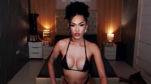 Jynx online show from 12-20-25, 03:02